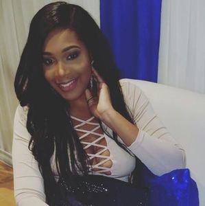 Meet your Posher, Rhonda